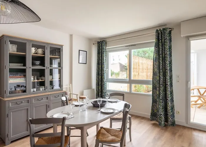 Le Jardin D'ulysse - 2 Avec Parking Daire