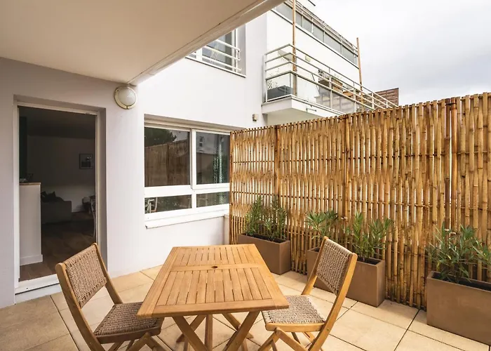 Le Jardin D'ulysse - 2 Avec Parking Daire